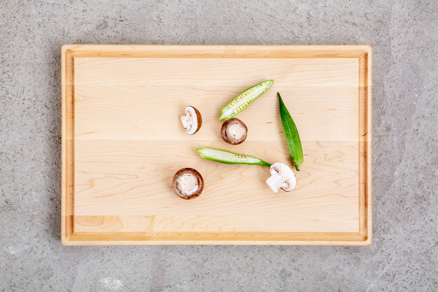 maple cutting board Canada