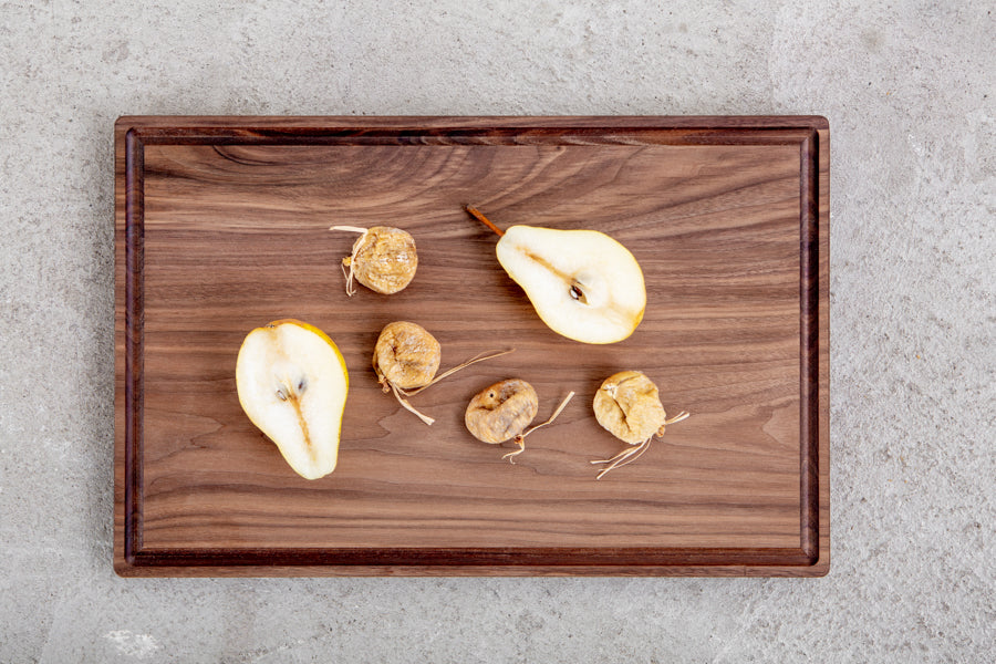 personalized cutting board with juice groove in walnut