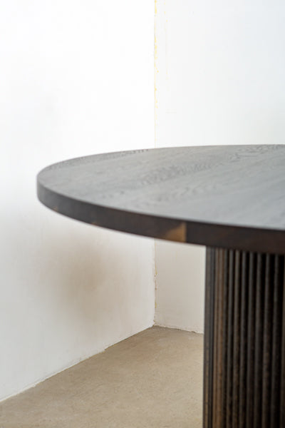 wood round table