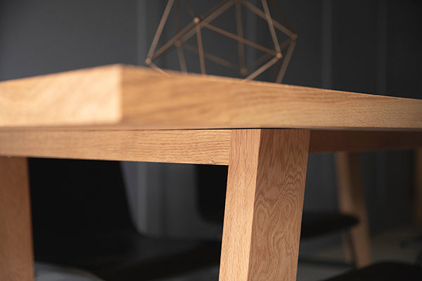 handmade wood table - grain detail